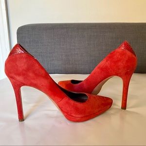 Sexy red stilettos!!!